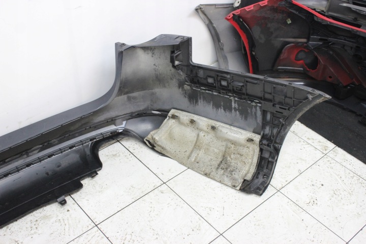 фото №7, Vw passat b6 универсал 2005r- задний бампер lc5f - код краски