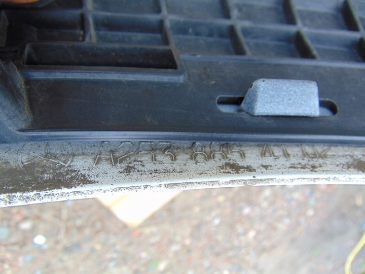 фото №16, Бампер перед mercedes glc рестайлінг w253 amg решітка знак a2538854102