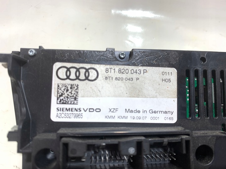 фото №11, Audi панель клімат 8t1820043p
