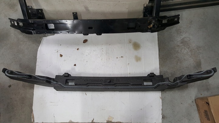 фото №9, Балка бампера перед + абсорбер + датчик vw touran 5ta807611 5ta807248