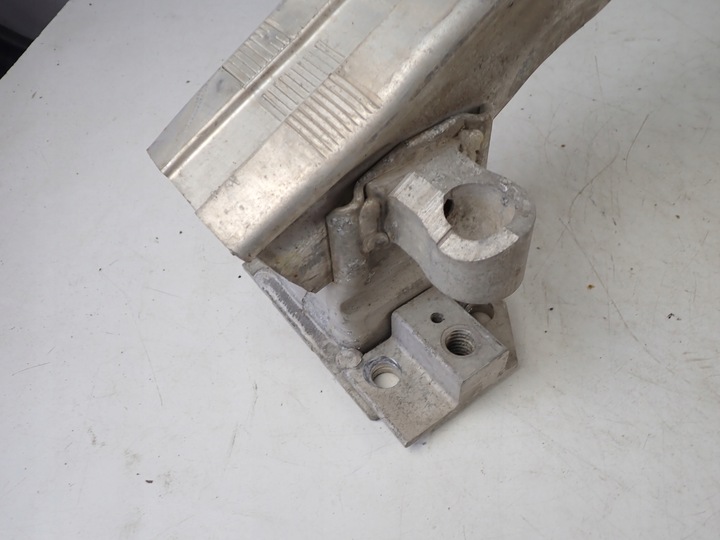 фото №7, Балка бампера перед audi a8 s8 d3 5.2 коротка 4e0807111a