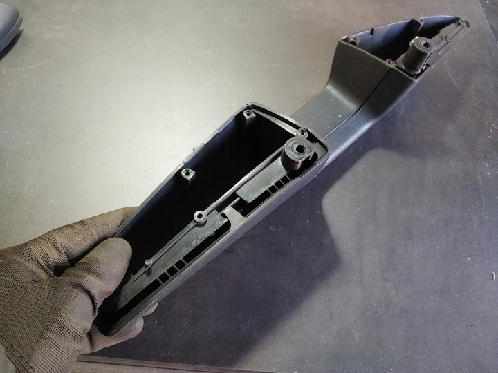 фото №7, Skoda fabia i універсал 1 підлокітник оббивка двері зад задній оригінал