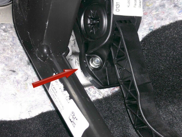 фото №4, Дистанційна втулка педаль газу прискорення focus iii st rs