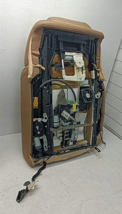 фото №11, Спинка сиденья комплект vw phaeton 3d 02-10 3.0 tdi v6 3d0885041a