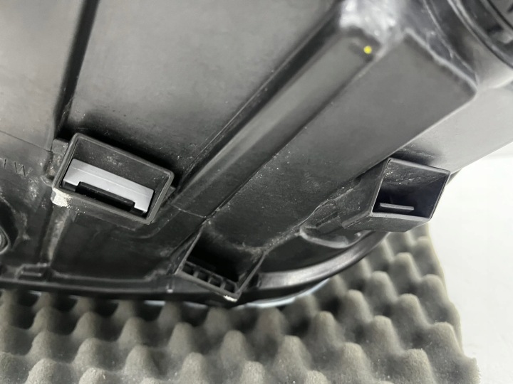 фото №16, Фара передня vw polo 6 vi 2g 17-21r. права передня звичайна h7 eu оригінал
