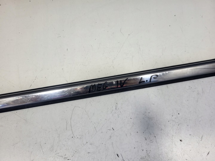 фото №6, Планка накладка дверь левый перед renault megane iv универсал