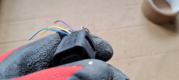 фото №9, Q3 83a штекер разъём соединитель 4h0973713g sq7 4m q7 a4 b9 8w a5