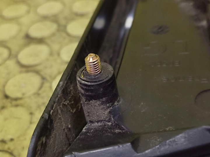 фото №7, Nissan primera p11 фара левое зад w крышка багажника 265559f610