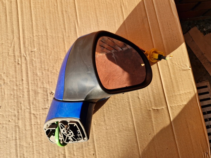 фото №8, Peugeot 308 зеркало правые 0206040