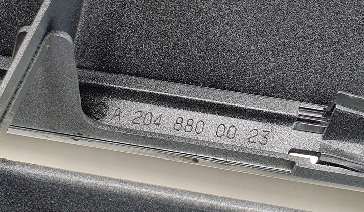 фото №10, Решётка радиатора решётка mercedes w204 a2048800023 a2078880260