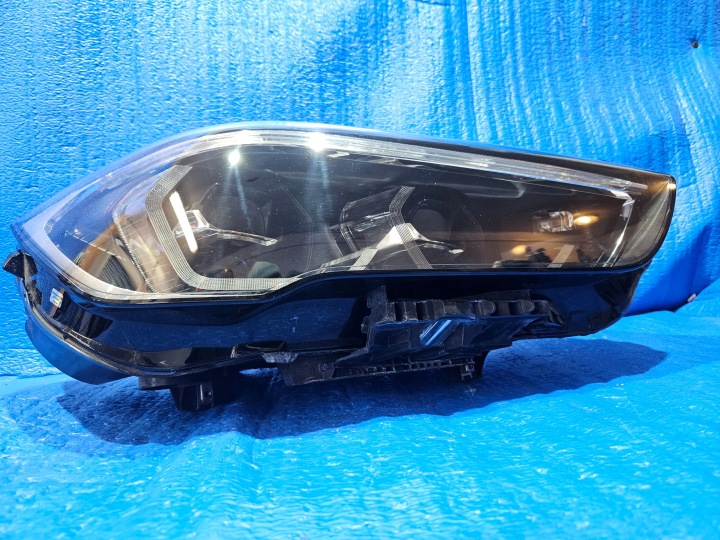 фото №10, Bmw x1 f48 рестайлинг lci фара передняя правая полный led 5a01178-03