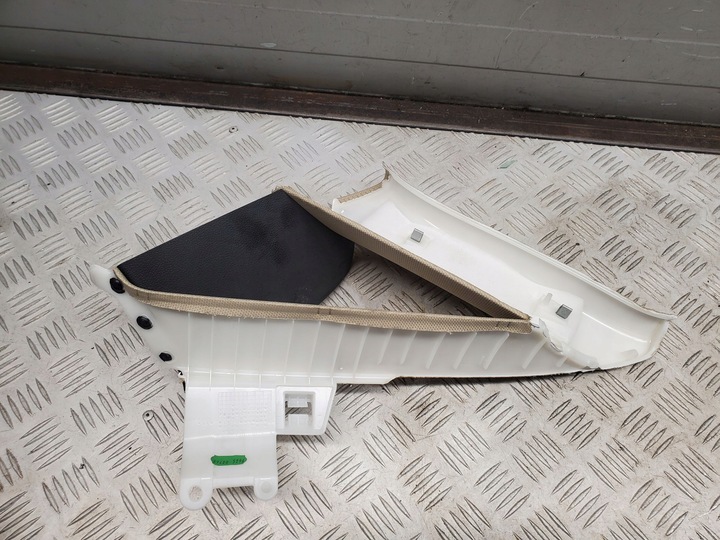 фото №6, Audi a4 s4 b9 8w 8w5867287c зад сторона ліва обшивка стійок