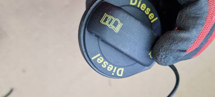 фото №7, A5 8w крышка заливка топлива дизель 5n0201553d a5 q3 q7 4m q5 vw a4 b9 8w