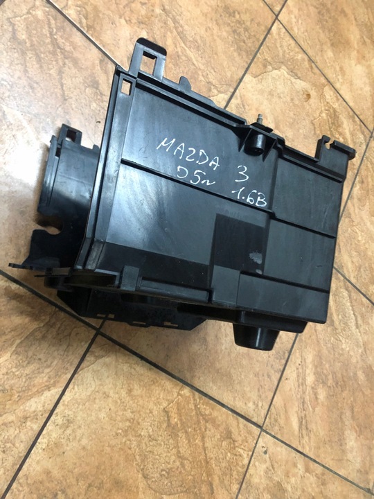 фото №5, Основание акумулятора mazda 3 1.6b 05r. hb