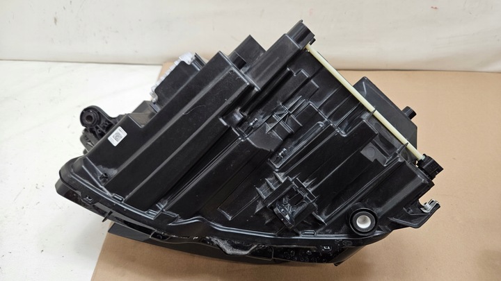 фото №9, Лампа правая перед audi q4 e-tron matrix 89a941036