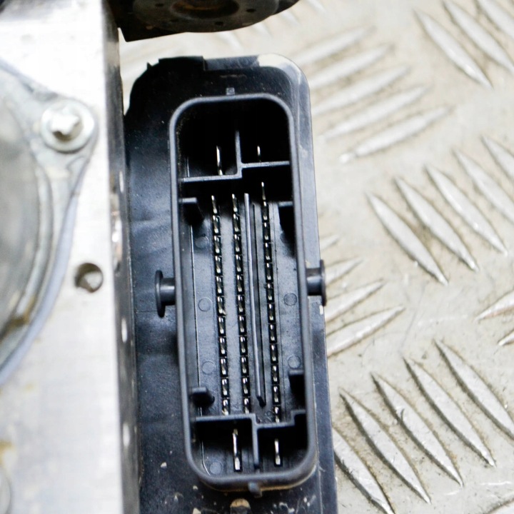 фото №8, Блок управления abs skoda kamiq 2q0614517ap 14934134 1.0l 70kw 2021