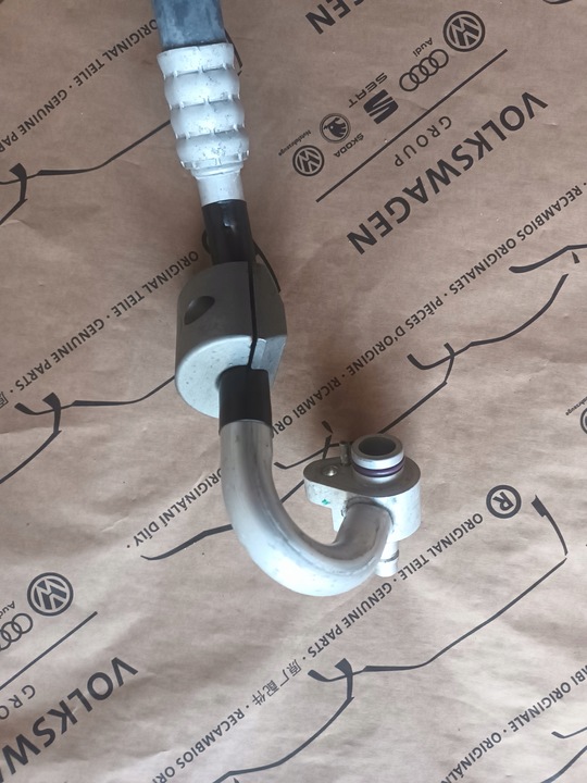 фото №10, Audi a6 c7 4g рестайлінг a7 шланг трубка шланг кондиціонера 4g0260707bs 28km