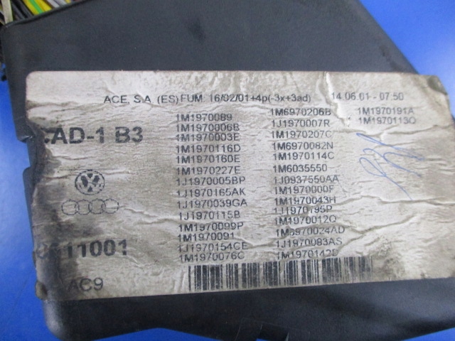 фото №10, Seat leon i коробка запобіжників asv 8d1941824 8d0937503e 8l0941822