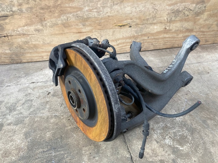 фото №1, Audi a6 c7 3.0 tdi поворотный кулак ступица левый зад