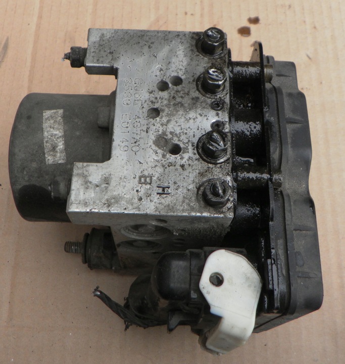 фото №8, Mazda 6 gg 2003 насос блок управления abs