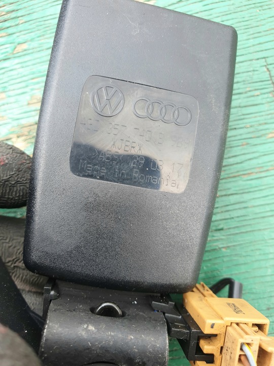 фото №4, Застібка застібка ременя зад audi a6 c7 4g0857740b