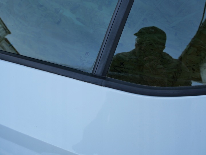 фото №7, Skoda fabia iii дверь левая зад белый комплектные