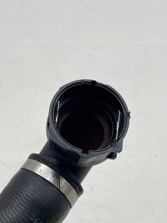 фото №9, Audi a6 c7 3.0 tdi шланг труба шланг шланг штуцер радиатор воды