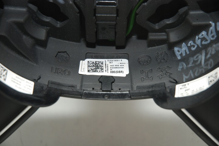 фото №4, Audi a3 8v q3 a4 руль 8u0419091b 8u0419091t