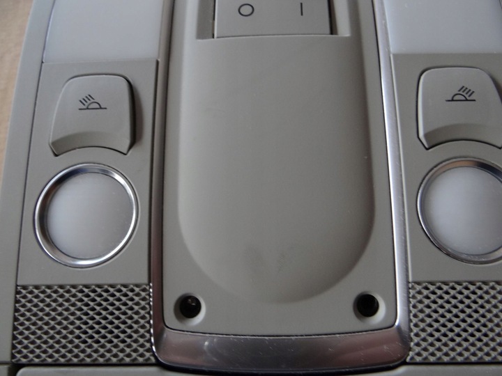 фото №8, Освещение кабины перед audi q7 4l 4l0947135f