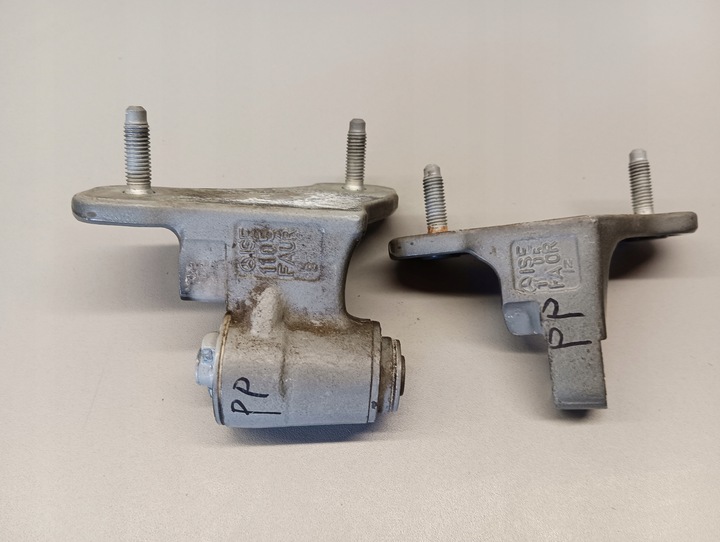 фото №2, Петля петли дверь правый перед mercedes w204