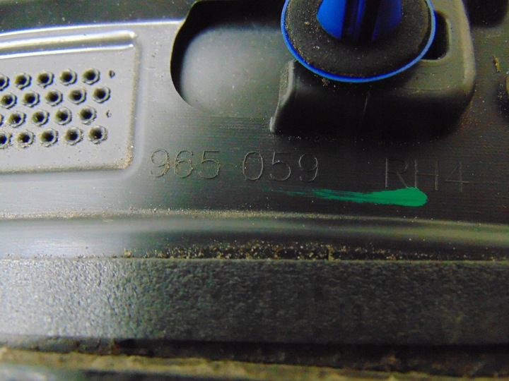 фото №15, Накладка крыльев правая зад audi q3 83a 83a853818a