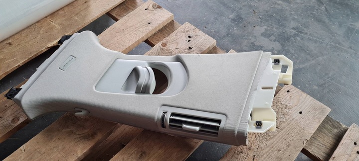 фото №1, A6 c8 4k захист накладка стійка b решітка повітропровід ліва 4k0867243d