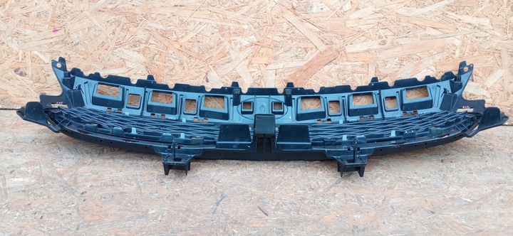 фото №12, Kia ceed iii гібрид електрик 18- решітка решітка середня решітка радіатора 86351-cr000