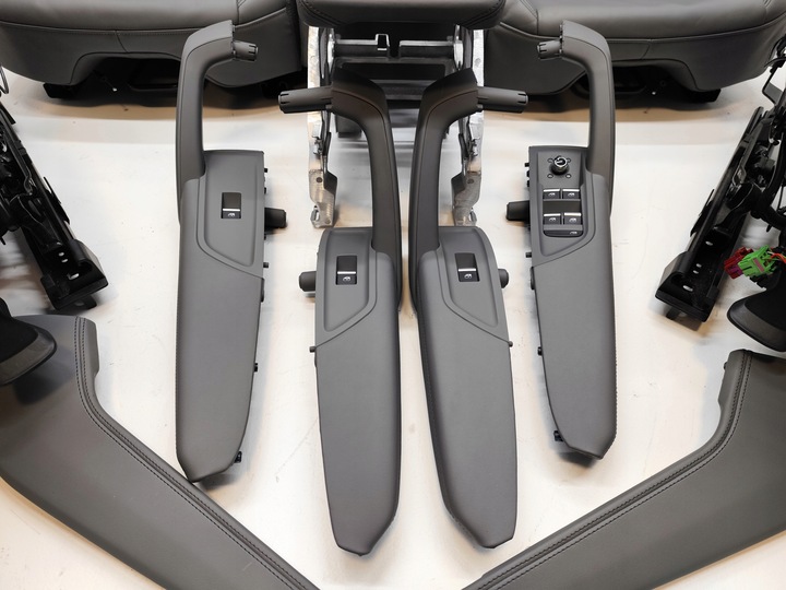 фото №9, Audi q5 80a s-line сиденья диван комплект кожа