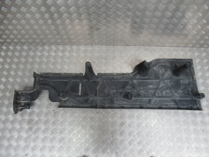 фото №7, Volkswagen multivan vw t7 защита шасси правая левая 7t0825205 7t0825206