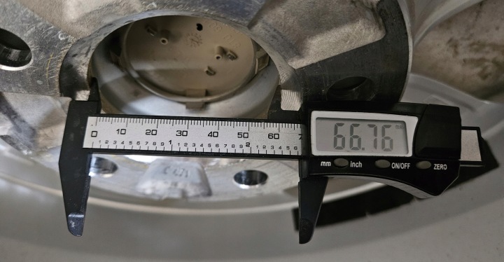 фото №15, Диски audi a3 a4 b8 b9 a5 a6 c7 a7 a8 d2 q3 q5 7,5x17 17 4g0 8w0 4h0 8t0