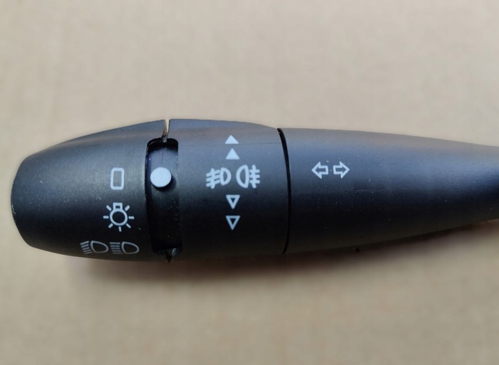 фото №9, Кермовий/підкермовий перемикач поворотів світла do citroen c3 c4 berlingo xsara