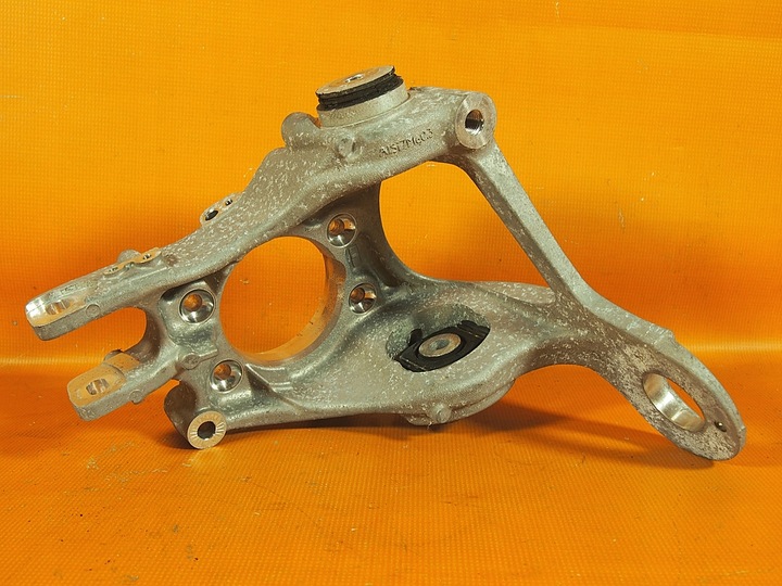 фото №8, Audi a5 8t поворотна опора зад права 8k0505432ar 14km