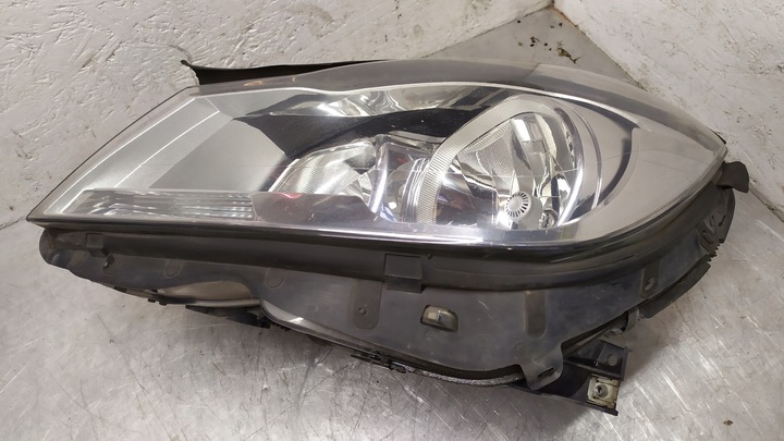 фото №10, Mercedes w204 c клас лампа ліва передня uk a2048205159 рестайлінг