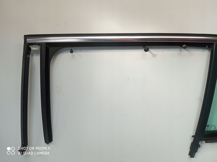 фото №4, Insignia b универсал стекло прокладка дверь левый зад 16