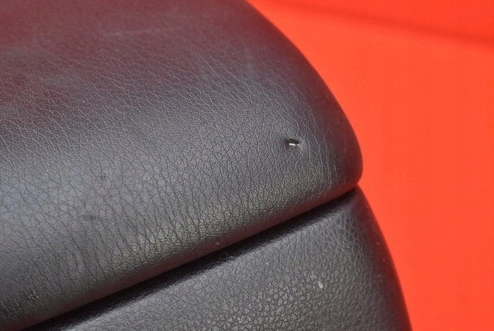фото №10, Подлокотник кожаный subaru forester 3 iii 08-13