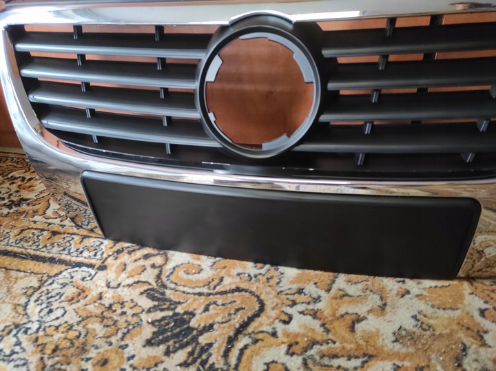 фото №8, Решітка радіатора решітка volkswagen passat b6 діаметр значок 130mm