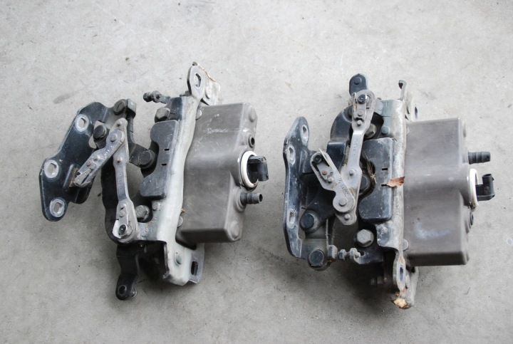 фото №6, Патрон/заряд петля капота l / p mercedes w204 w212