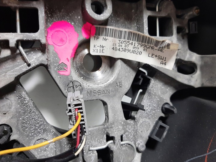 фото №13, Nissan note e11 07r кермо шкіра мультифункція 484309u020