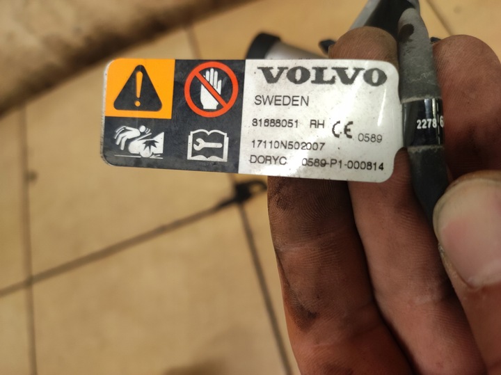 фото №15, Петля петлі патрон / заряд капота правий лівий volvo v90 ii 2 s90 ii 2