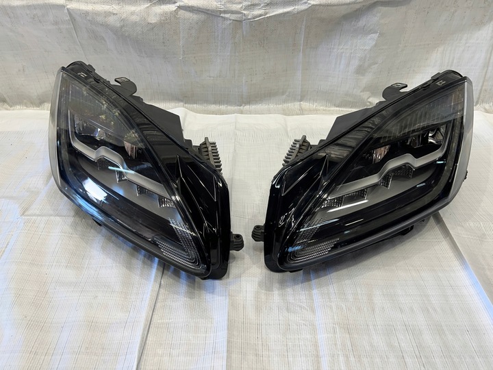 фото №11, Перед капот крило лампи jaguar e-pace r-dynamic