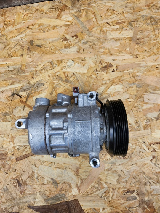 фото №6, Компрессор кондиционера насос климат audi a4 b9 8w0816803l