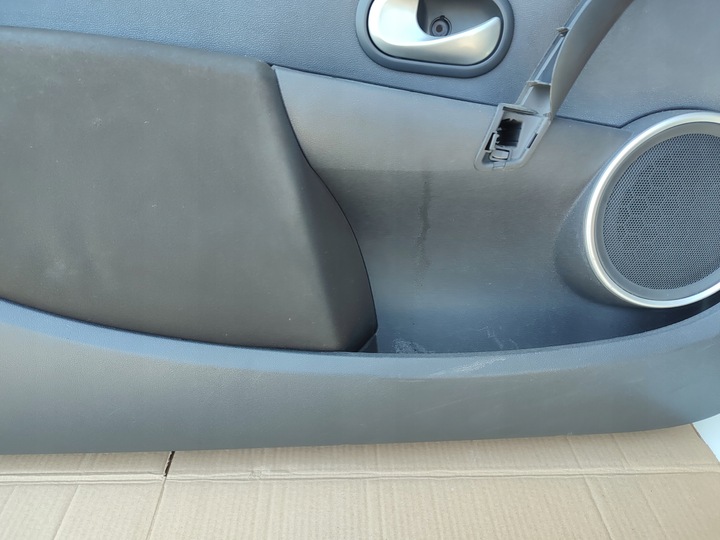 фото №8, Боковина двері лівий перед водія renault clio iii рестайлінг європа 09-12