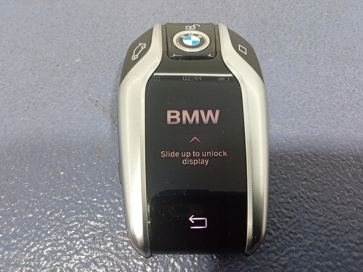 фото №4, Bmw x g05 g06 g11 g12 ключ pilot дисплей key
