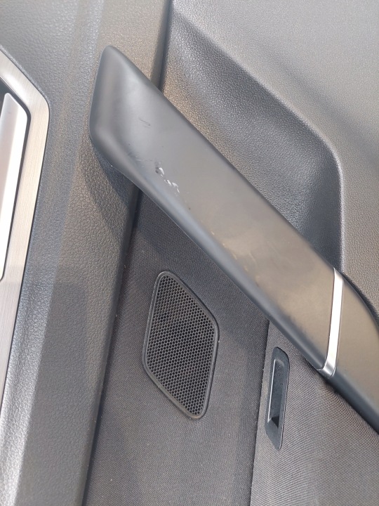 фото №4, Boczeki дверь комплект 4 штуки vw golf vii sportsvan